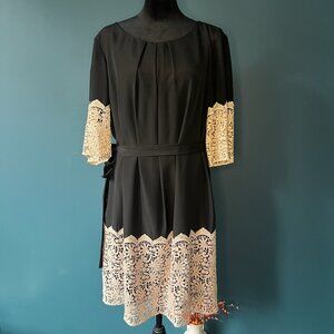 Gianni Bini Bell Sleeve Midi Dress